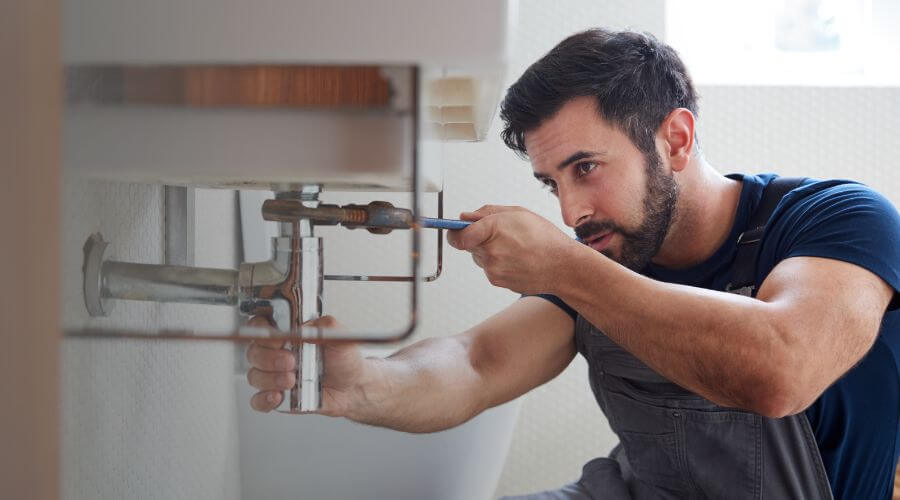 Local tankless water heater installation in Catlin, IL